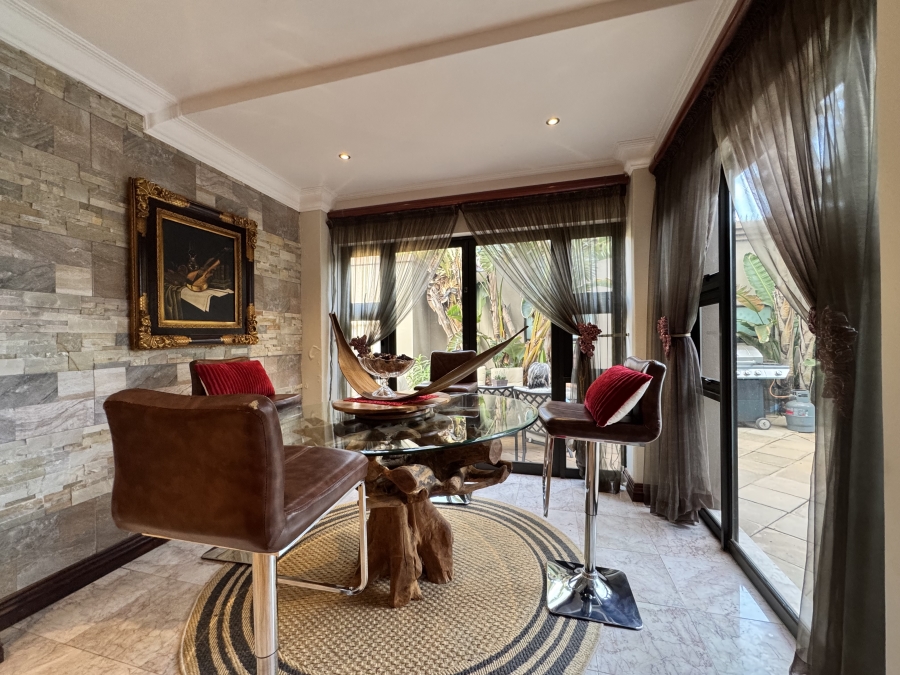 4 Bedroom Property for Sale in Wilkoppies North West